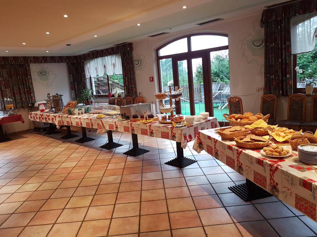 Landgasthof Astner Hotel Munster Bagian luar foto